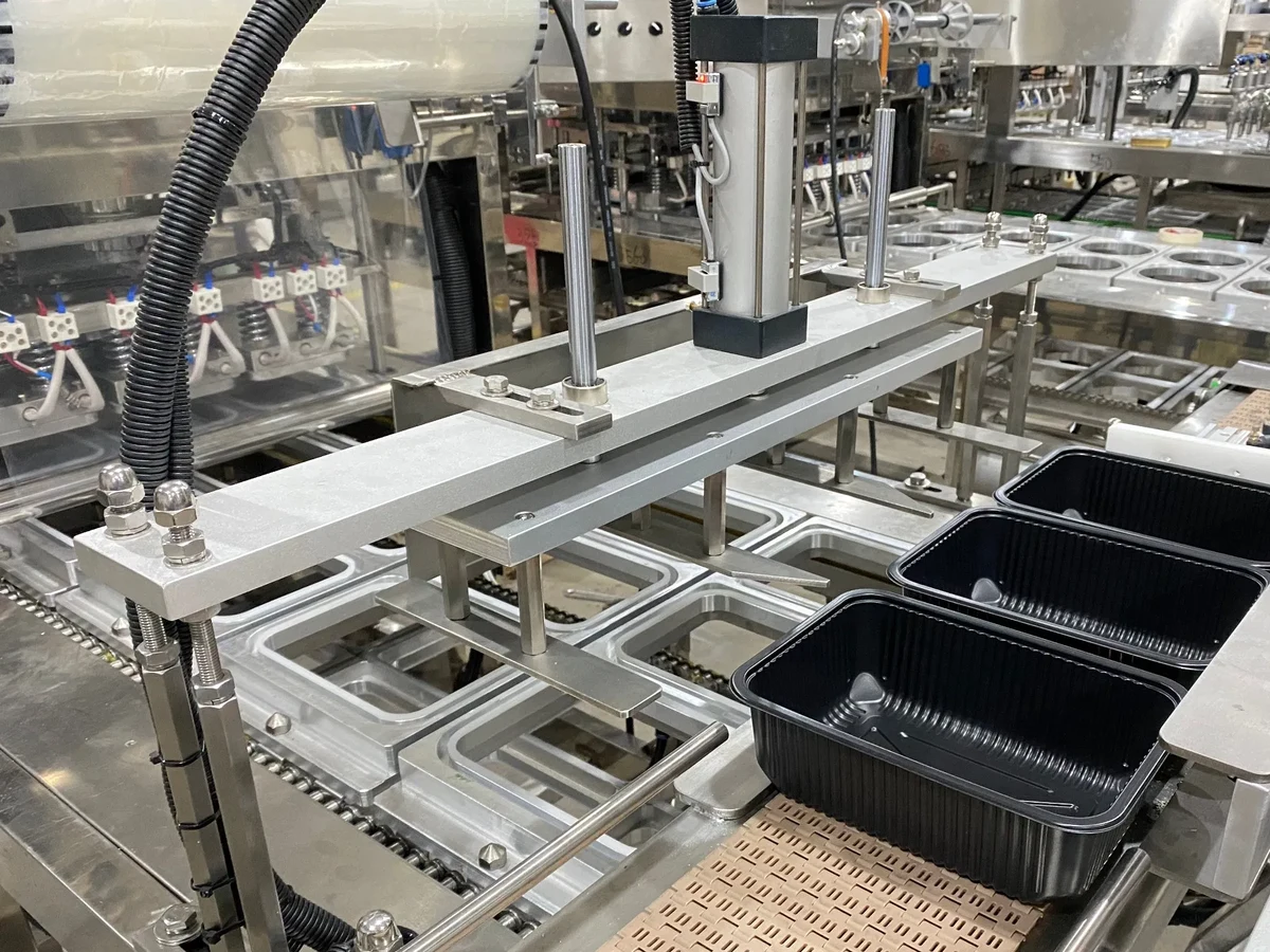 YIJIA Automatic Tofu Tray Sealing Machine