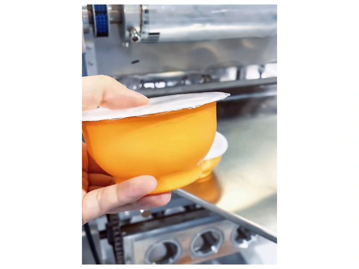 YIJIA Four-Cavity Chain Conveyor Cup Filling and Sealing Machine
