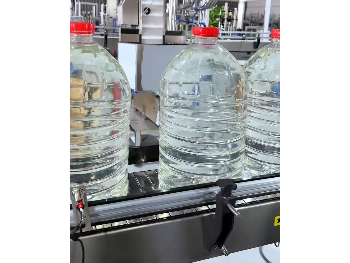 YIJIA Single-Head Servo Capping Machine